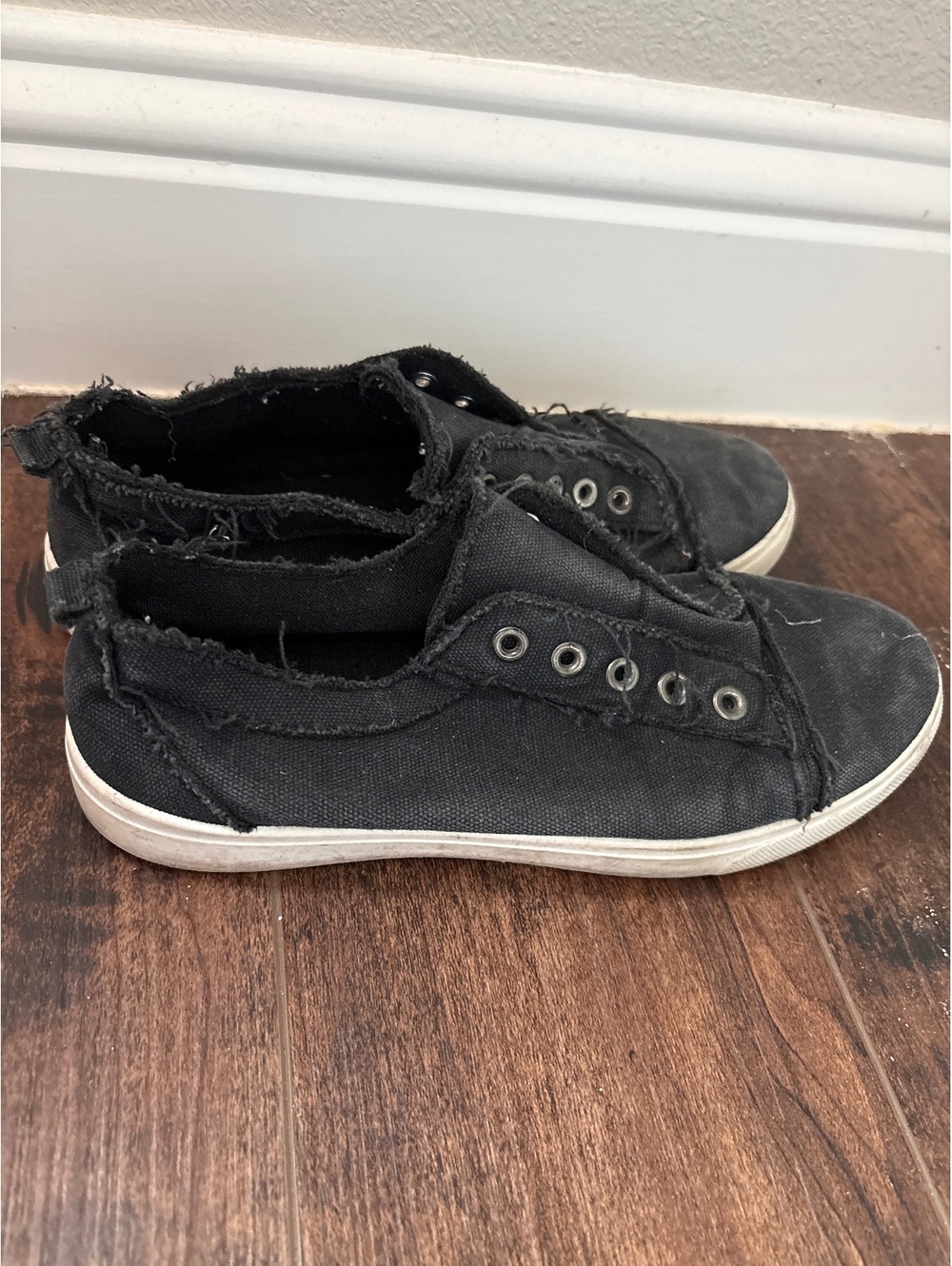 W7.5 Bamboo Black Shoes